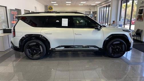 2024 Kia EV9 GT-Line