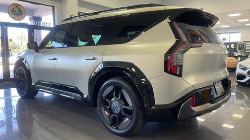 2024 Kia EV9 GT-Line