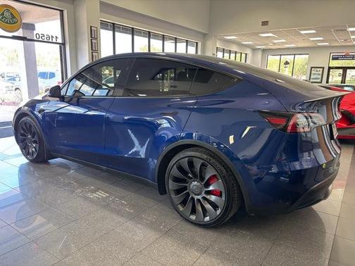 2023 Tesla Model Y Performance