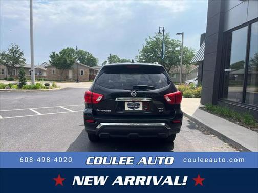 2020 Nissan Pathfinder SV 4WD