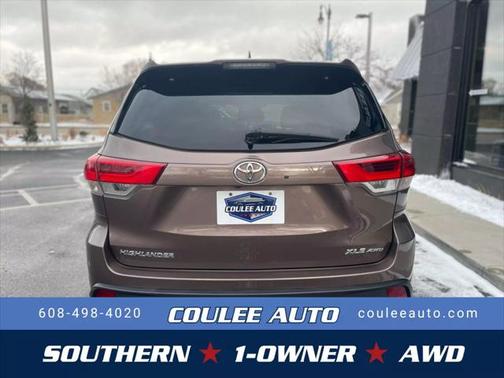 2017 Toyota Highlander XLE