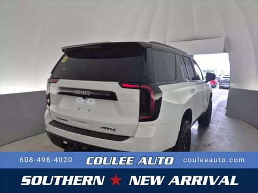 2021 GMC Yukon 4WD AT4