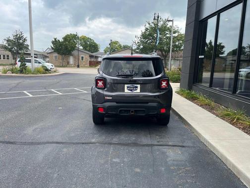 2016 Jeep Renegade Sport