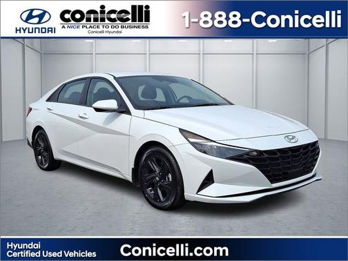 2022 Hyundai ELANTRA SEL