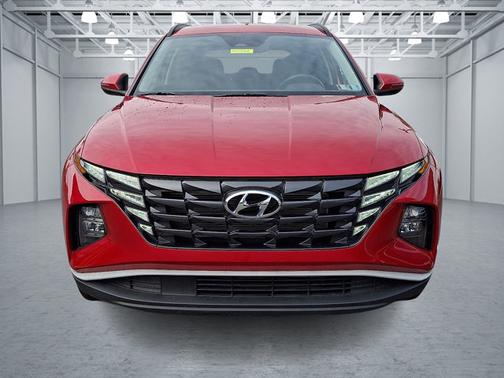 Red 2023 Hyundai TUCSON SEL