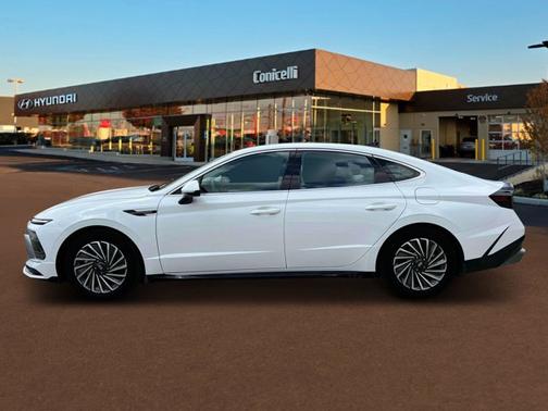 2025 Hyundai SONATA Hybrid SEL