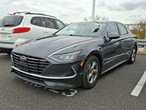 2023 Hyundai SONATA SE