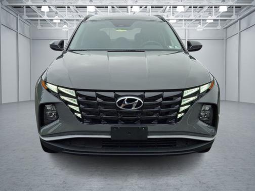 Gray 2024 Hyundai TUCSON SEL
