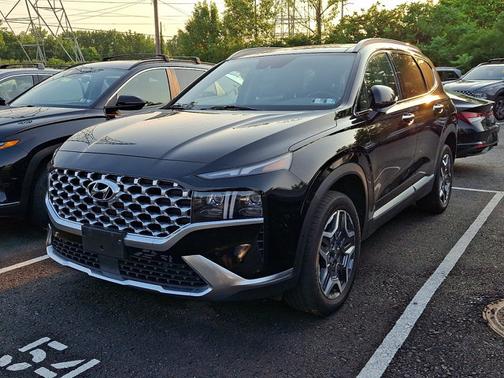 Black 2023 Hyundai Santa Fe Plug-In Hybrid Limited
