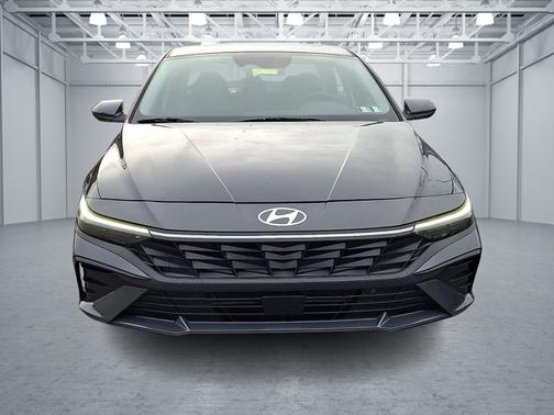 Gray 2024 Hyundai ELANTRA SEL