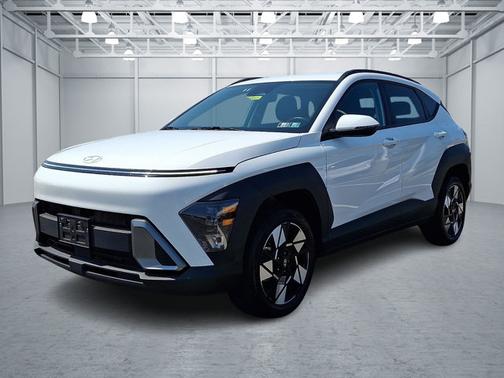 White 2025 Hyundai KONA SEL