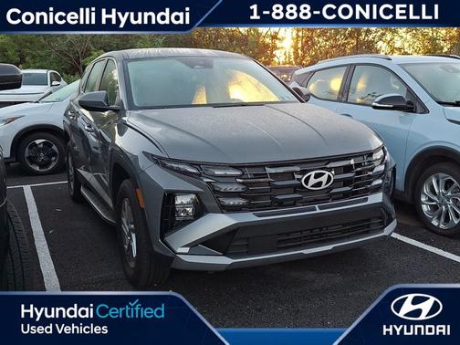 Gray 2026 Hyundai TUCSON SE
