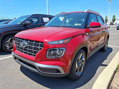 2022 Hyundai VENUE Limited