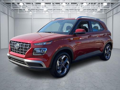 2025 Hyundai VENUE SEL