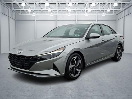 Silver 2023 Hyundai ELANTRA SEL