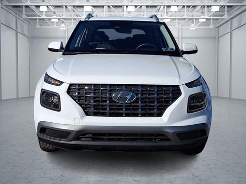 White 2025 Hyundai VENUE SEL