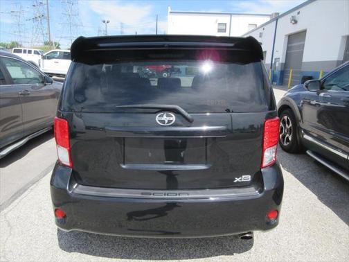 2011 Scion xB Release Series 8.0