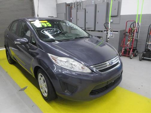 2013 Ford Fiesta SE