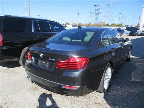 2015 BMW 528 528i