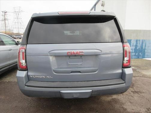2015 GMC Yukon SLE