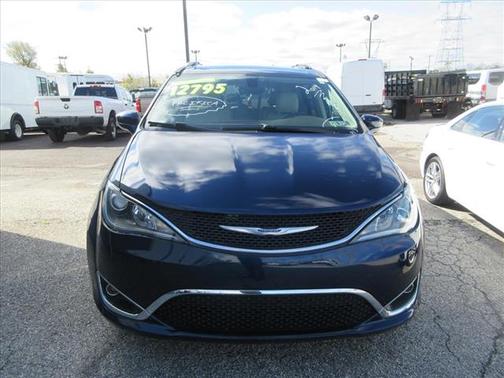 2019 Chrysler Pacifica Touring-L Plus