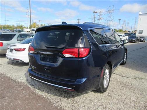 2019 Chrysler Pacifica Touring-L Plus