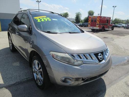 2010 Nissan Murano LE