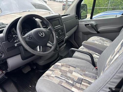 2014 Mercedes-Benz Sprinter Normal Roof