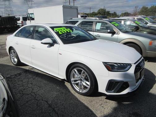 2023 Audi A4 45 S line Premium Plus