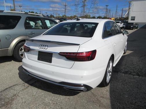 2023 Audi A4 45 S line Premium Plus
