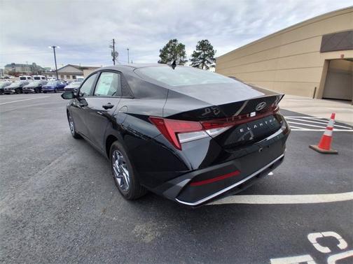 2025 Hyundai ELANTRA HEV Blue