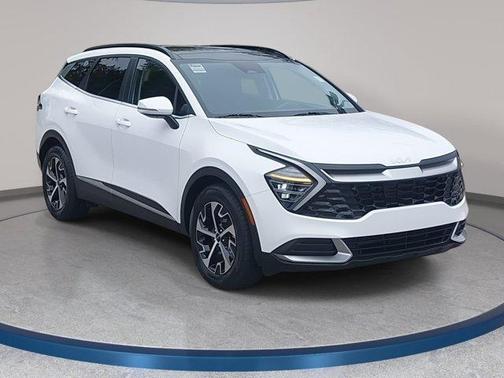 Glacial White Pearl 2025 Kia Sportage EX