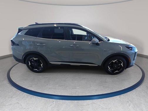 Wolf Gray 2027 Kia Sportage EX