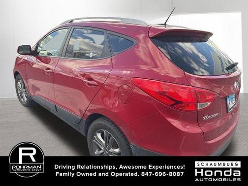 Garnet Red 2015 Hyundai TUCSON SE