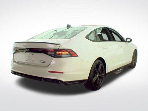 Platinum White Pearl 2023 Honda Accord Hybrid Sport-L