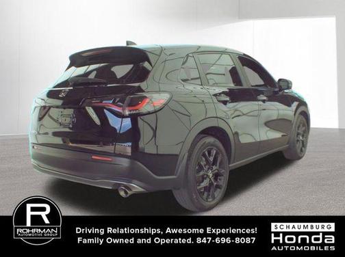 Crystal Black Pearl 2025 Honda HR-V Sport