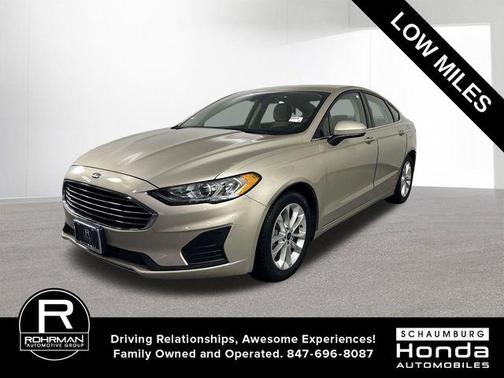 White Gold Metallic 2019 Ford Fusion SE