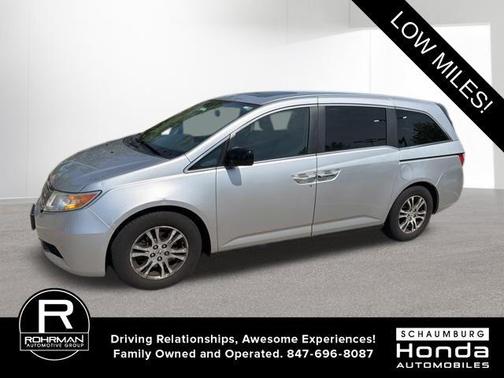 Alabaster Silver Metallic 2013 Honda Odyssey EX-L