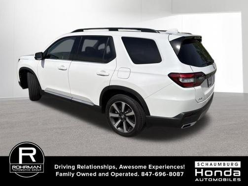 Platinum White Pearl 2025 Honda Pilot Touring