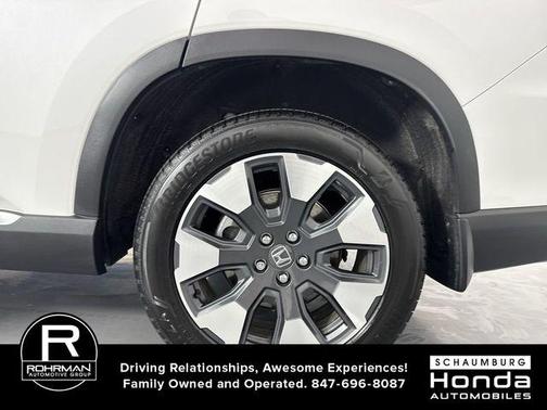 Platinum White Pearl 2026 Honda Pilot Touring