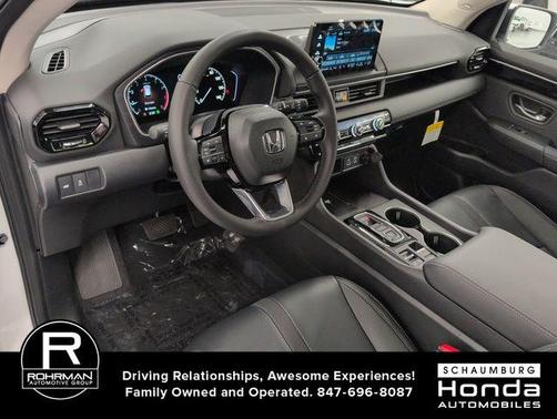 Platinum White Pearl 2025 Honda Pilot Touring