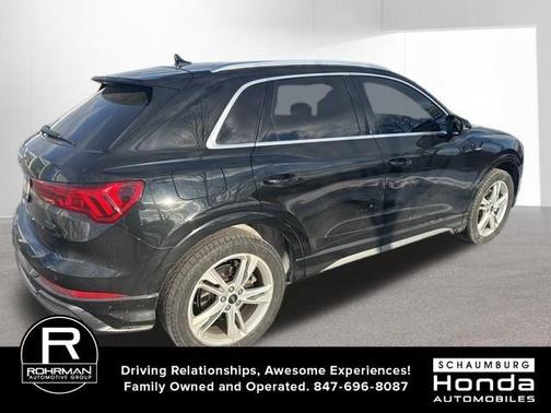 2021 Audi Q3 45 S line Premium