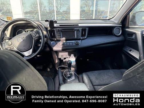 2017 Toyota RAV4 Hybrid XLE