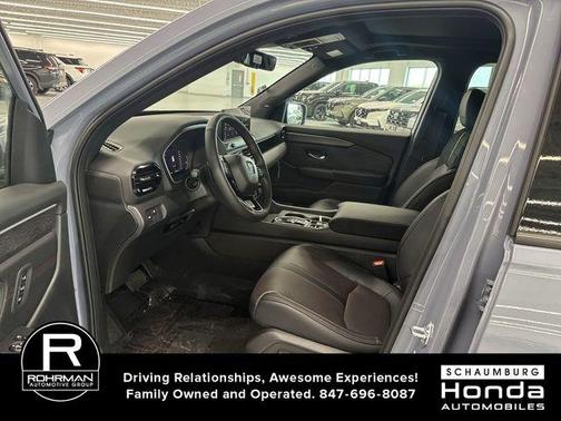 Sonic Gray Pearl 2026 Honda Pilot Black Edition