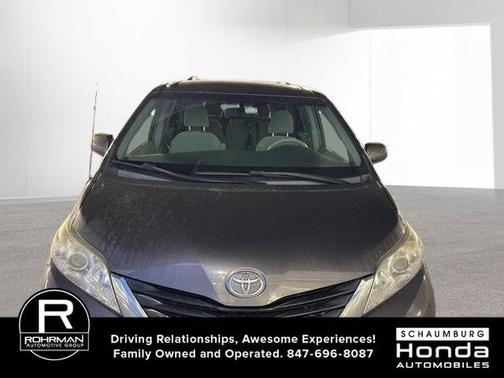 2013 Toyota Sienna LE