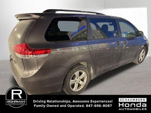 2013 Toyota Sienna LE