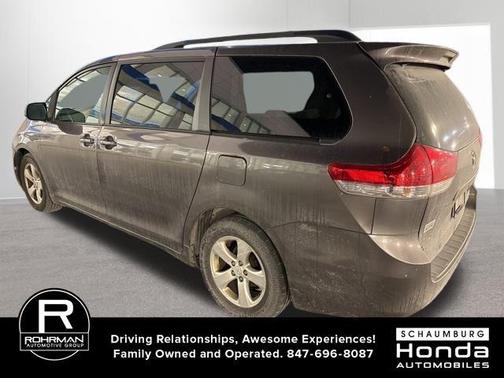 2013 Toyota Sienna LE