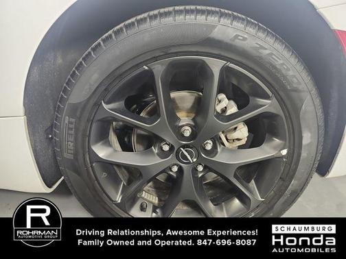 Bright White Clearcoat 2025 Chrysler Pacifica Limited
