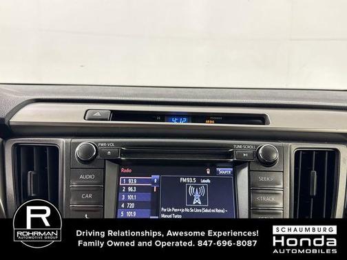 Classic Silver Metallic 2014 Toyota RAV4 LE