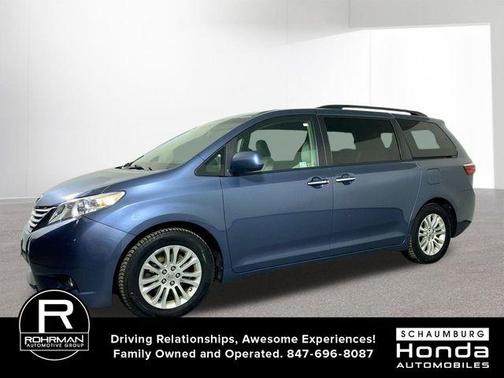 2015 Toyota Sienna XLE